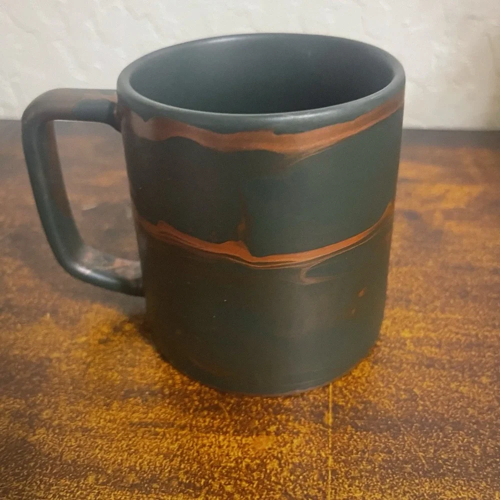 Starbucks 2022 Spring Mug Green with Copper Rose Gold Swirl 12oz